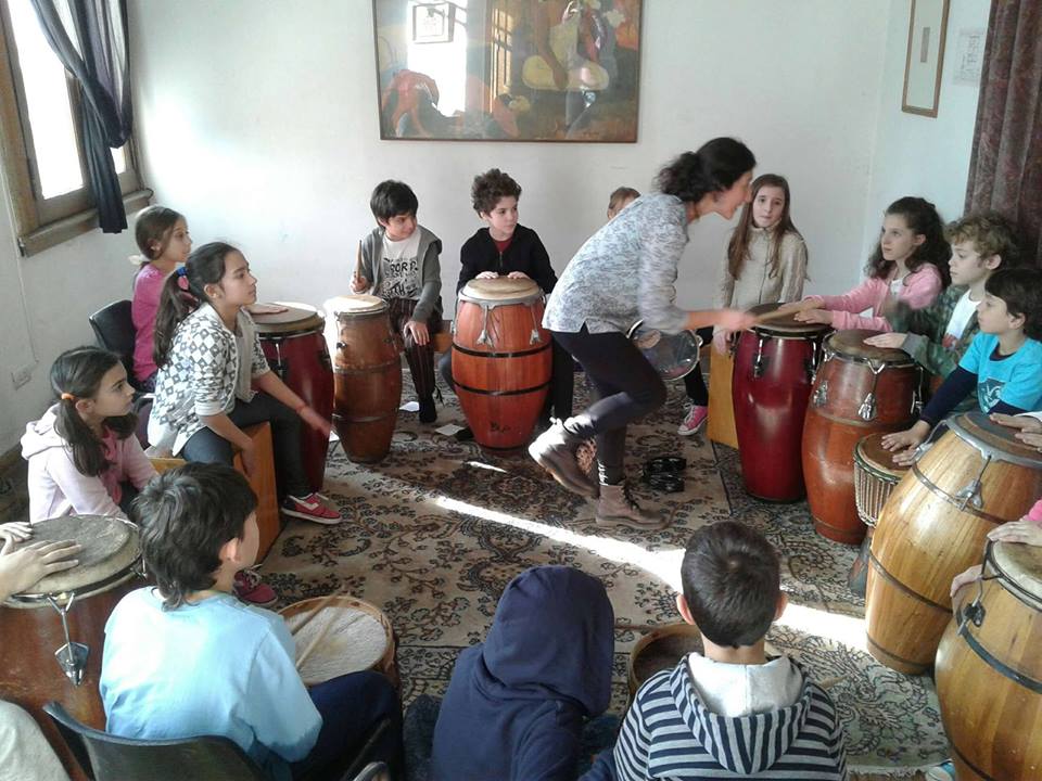 Nuestra Orquesta de Alumnos en pleno entrenamiento rítmico 
#enseñanzadeinstrumento
#tallerdemusica
#tallerdechicos
#enseñanzademusica
#barriodecolegiales