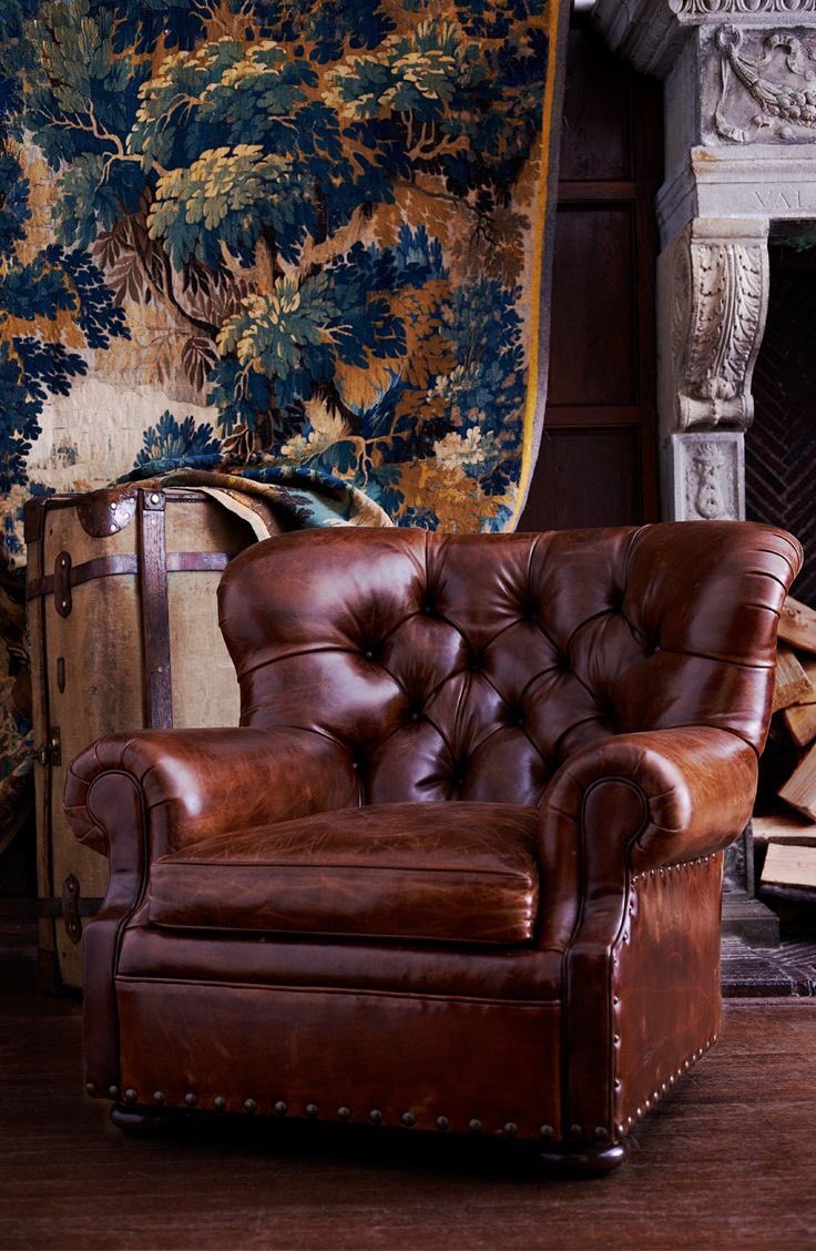 thomasandgeorge's tweet photo. Friday night relaxing chair. #homedesign #mancave #interiordesign #manchair https://t.co/UkCkd0Qiii