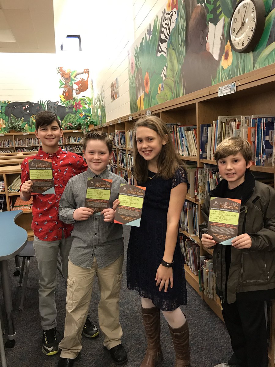 ChalkerES1's tweet photo. Recognizing students for being ready, respectful, and responsible with a Zoyo gift certificate #Chalker #LoveToLeadhere https://t.co/NkoyjhBKKT