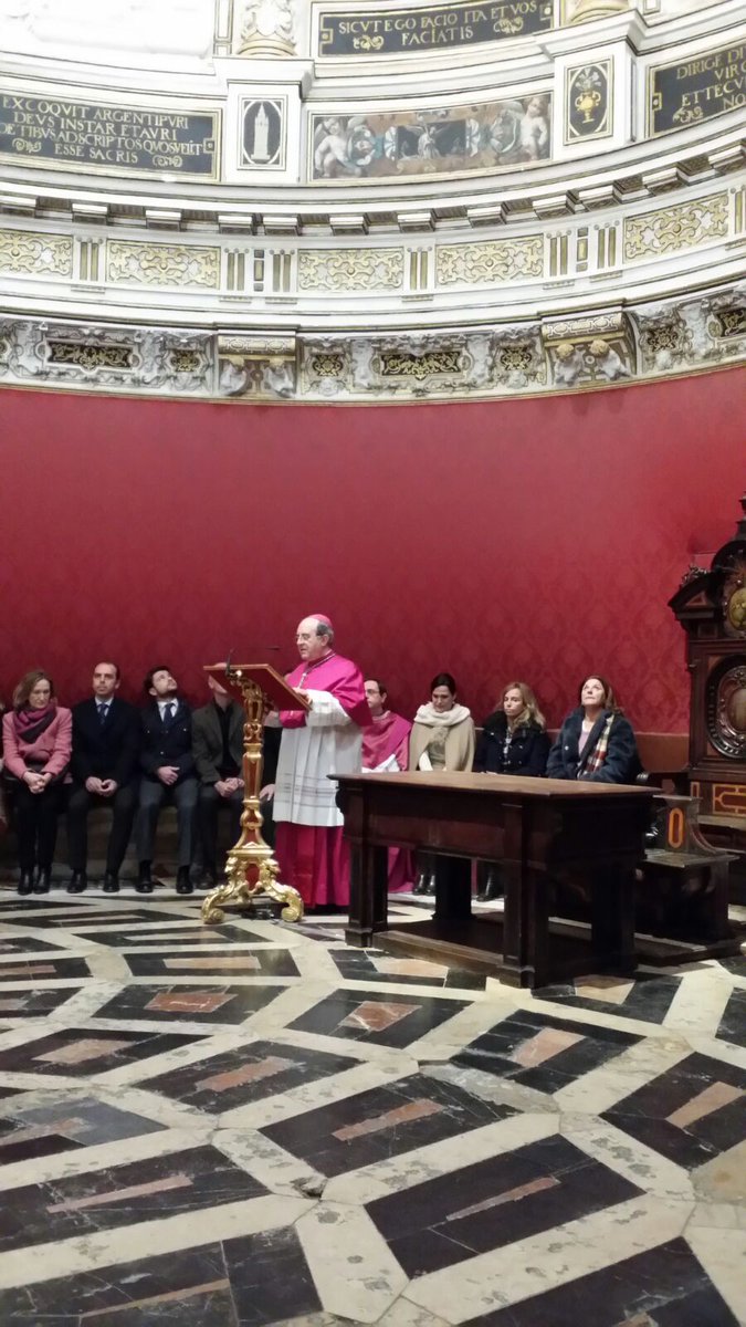 naisabel_Gamero's tweet photo. Feliz inauguración #8deDiciembre #DiaDeLaInmaculadaConcepcion #Murillo en la #Catedral La mirada de la santidad #Sevillahoy @MurilloSev @Murillo_docu @Murillo_Sevilla https://t.co/Yq1Cb0zsi1