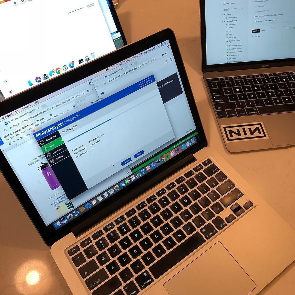 ktoddstorch's tweet image. A family that Mac&apos;s together stays together. #backups #ITTodd #familytechsupport ift.tt/2jaq9zK