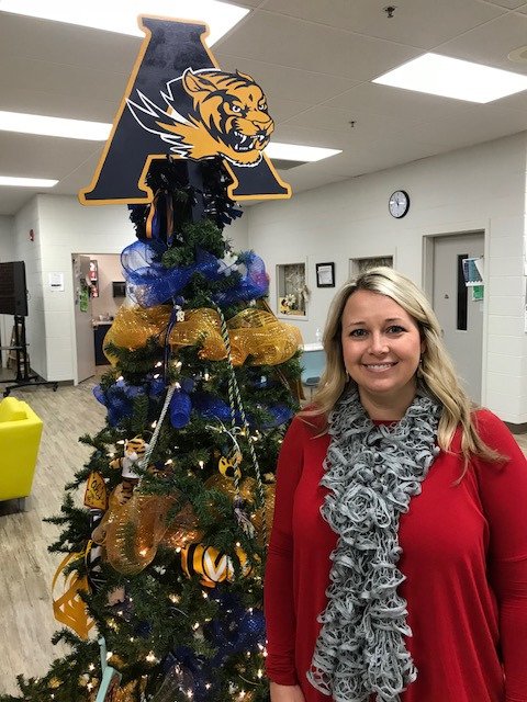 ACS_System's tweet photo. Congrats to OUR own Shawna Segerson, CTT @ AHS--selected as a member of the TN Computer Science Standards Writer Committee. ACS is also honored to host the 1st Tech Advisory Panel through the State of Tennessee hosting 7 school districts. #redefiningteachingandlearning https://t.co/7VzvPkTPYJ
