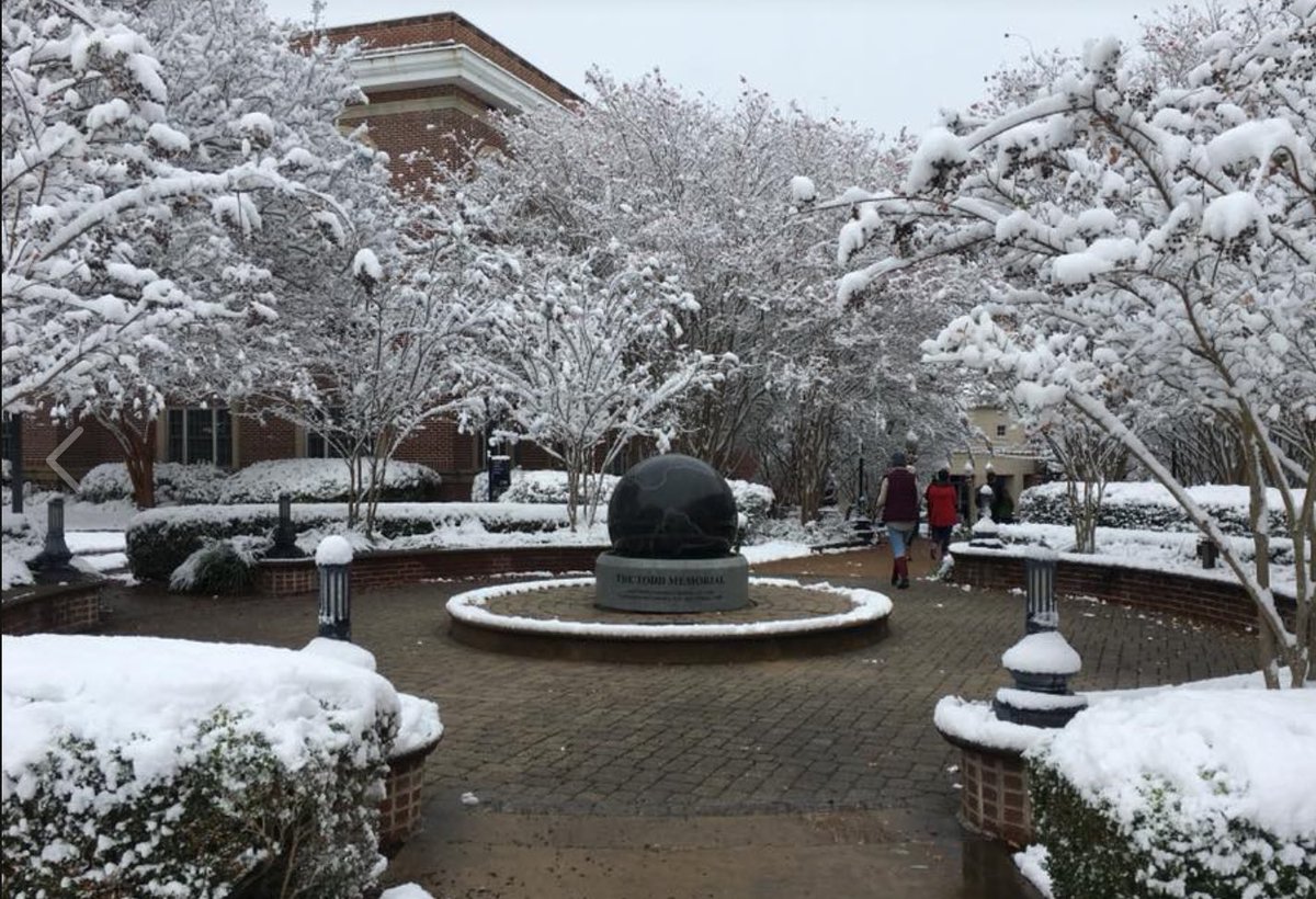 theMCCAF's tweet photo. @MC_Kugel you look good surrounded by snow! Anyone get a good pic of me in snow? https://t.co/EZlJQrTC4E