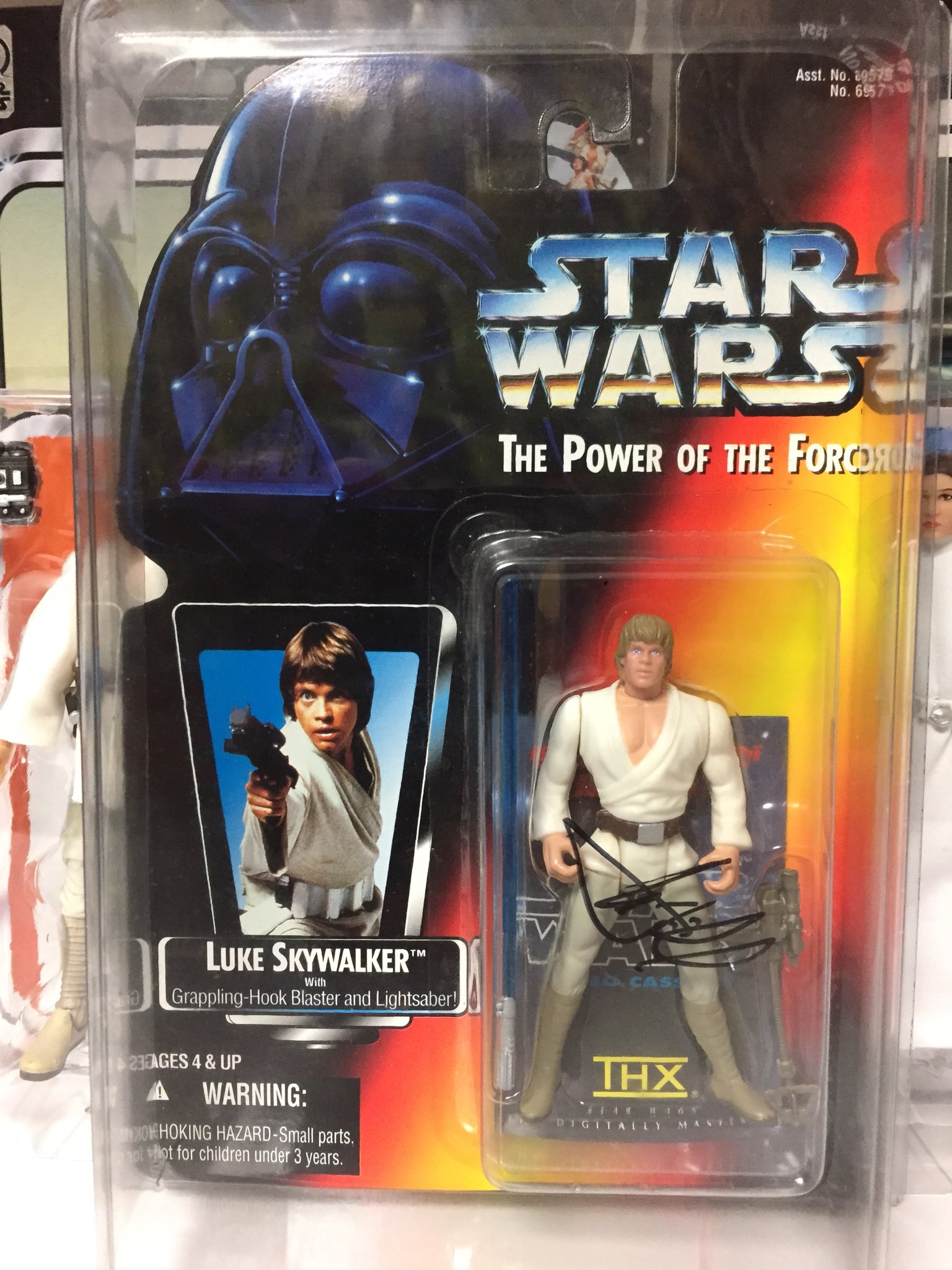 スターウォーズ マニア ファンクラブ Star Wars Mania Fan Club Japan Ar Twitter スターウォーズ レカペにてゲットしたマークのサインを自分の所有するフィギュアと並べてみた 画像沢山貼れないのでほんの一部 マークありがとう スター
