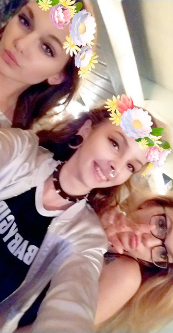 About to do live stream strip poker on https://t.co/gvO8gzhgIC , Join us and spin the wheel! https://t<a href="/tag/family"class="tags"><span>#family</span></a><a href="/tag/newyear"class="tags"><span>#newyear</span></a>