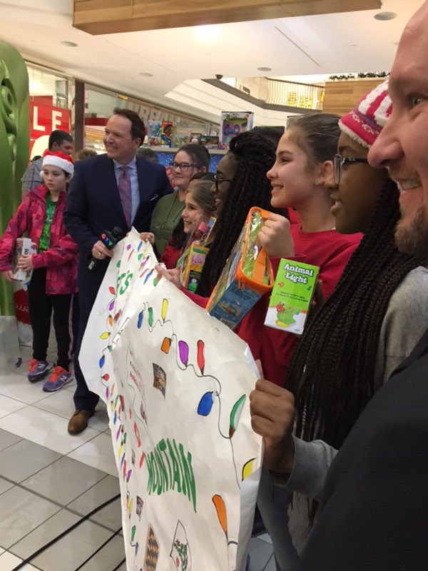 2023ateach's tweet photo. Caddy kids on CTV delivering 481 toys for Toy Mountain at Pickering Town Centre https://t.co/r2BqvPJfU2