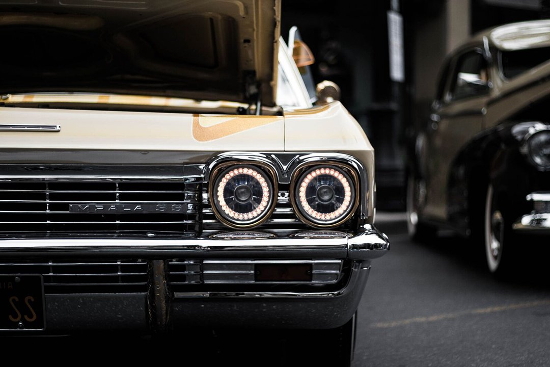Bring an unwrapped toy to the 6th Annual OC Impala Toy Drive and Car Show  Saturday, Dec. 9th, from 10am-4pm! The #ToysforTots donation box is located on @ink_and_bean 's outdoor patio in front of the mini trailer library! 🎁
PC: Matt Monreal