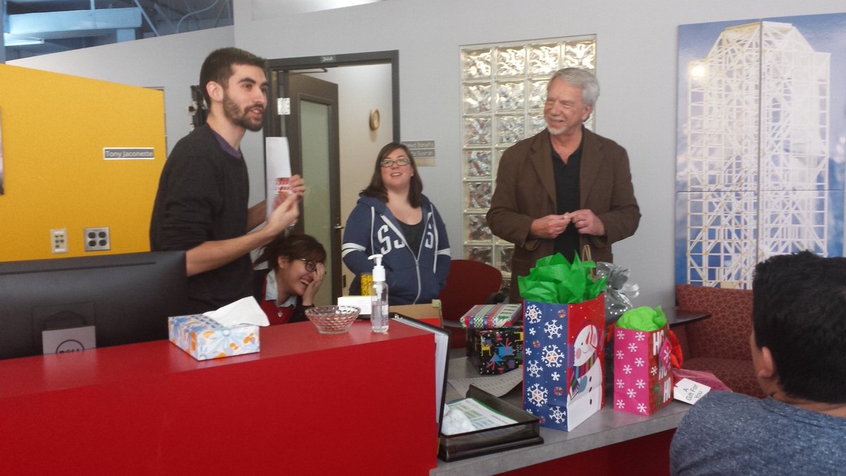 DeanRheeCSULB's tweet image. Tony explains his White Elephant gift at the Engineering Student Success Center-let the holiday work parties begin! #ESSC #SJSU #COEngineering #HappyHolidays2017