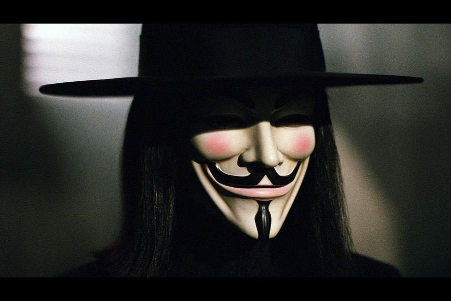 V pour Vendetta, l'un des meilleurs films de l'histoire sans conteste, très profond on apprend vraiment d'où vient le masque Anonymous
