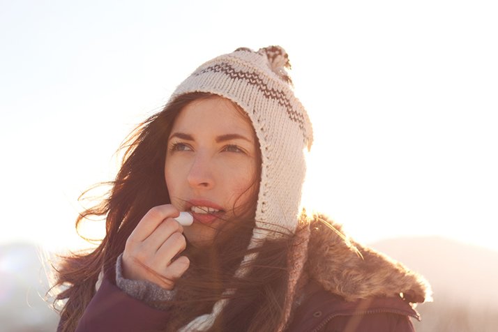 Imagine pulling your fresh and fluffy laundry from your clothes dryer only to find that it is riddled with stains from a stray lip balm. Keep your laundry safe from challenging chapsticks: ow.ly/Jbb730h4JlA