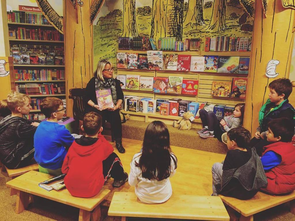 breakfast_buds's tweet photo. #BreakfastBuddies reading at the @barnesandnoble Tewksbury School Book Fair last night! 🤗📚
.
.
.
#breakfast #breakfastbuds #healthykids #childrensbooks #childrenshealth #picturebook #kidshealth #nutrition #kidsbooks #superheroes #healthybreakfast #healthyfood #healthylifesty… https://t.co/Z2Sca5B26P