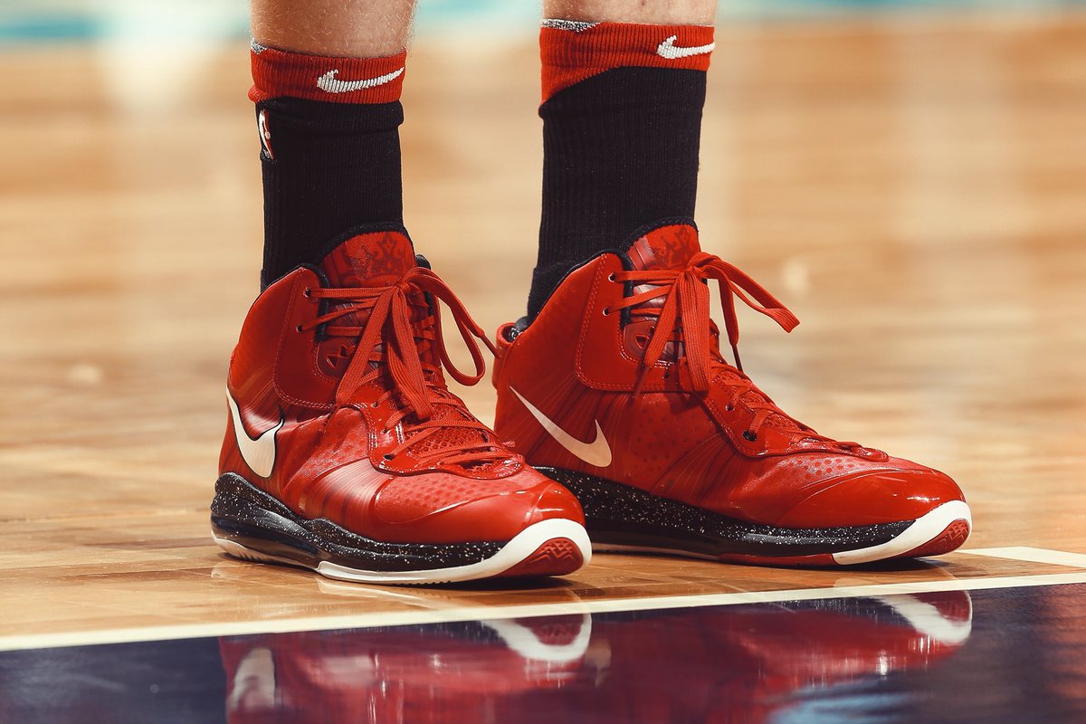 nike lebron 8 2017