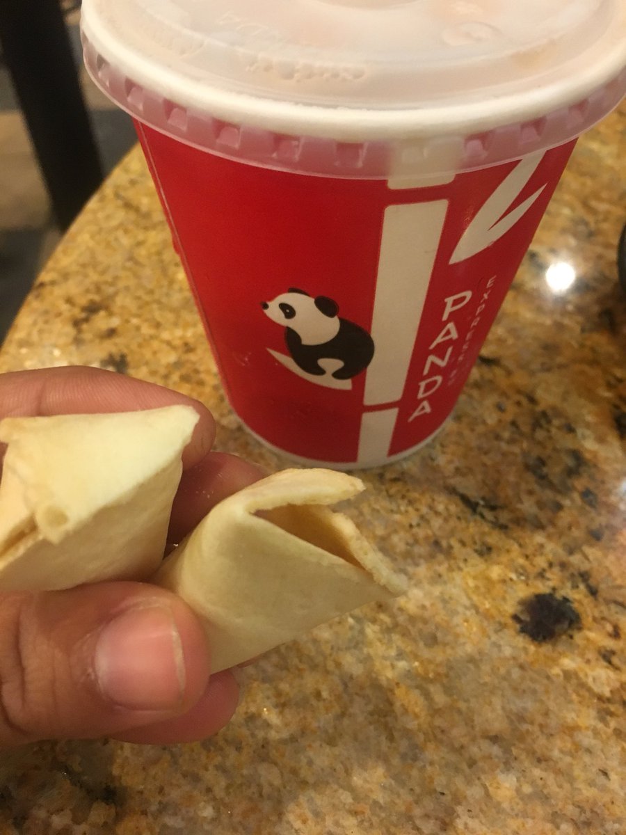 ChrystalGalan's tweet photo. Si mi galleta de la fortuna, no trajo papelito...que significa? #notengosuerteniconlagalletadelasuerte... https://t.co/HrIXg7Qozd