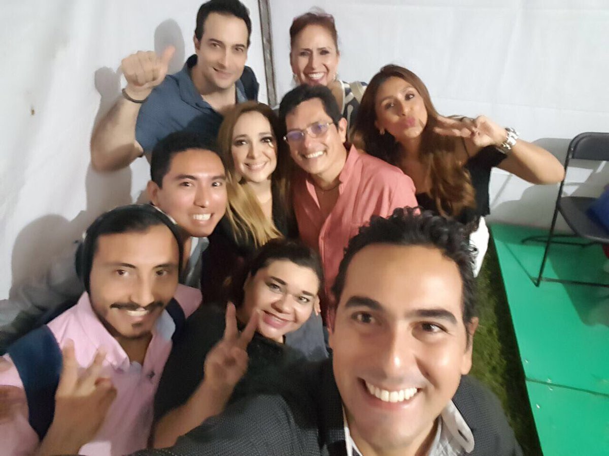 MyriamMonteCruz's tweet image. La pasamos👌🏼Gracias!!!@ARTISTASRECESA @Cecyaguirre07 @dianytamurillo @eduardorozcomxn