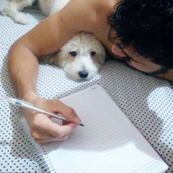 marcelosanfig's tweet photo. É o tempo todo assim... Grudenta... #Clara #ClaraDeAssis #Carinho #Amor #Love #Pet #CachorroETudoDeBom https://t.co/JHSBXK2MsD