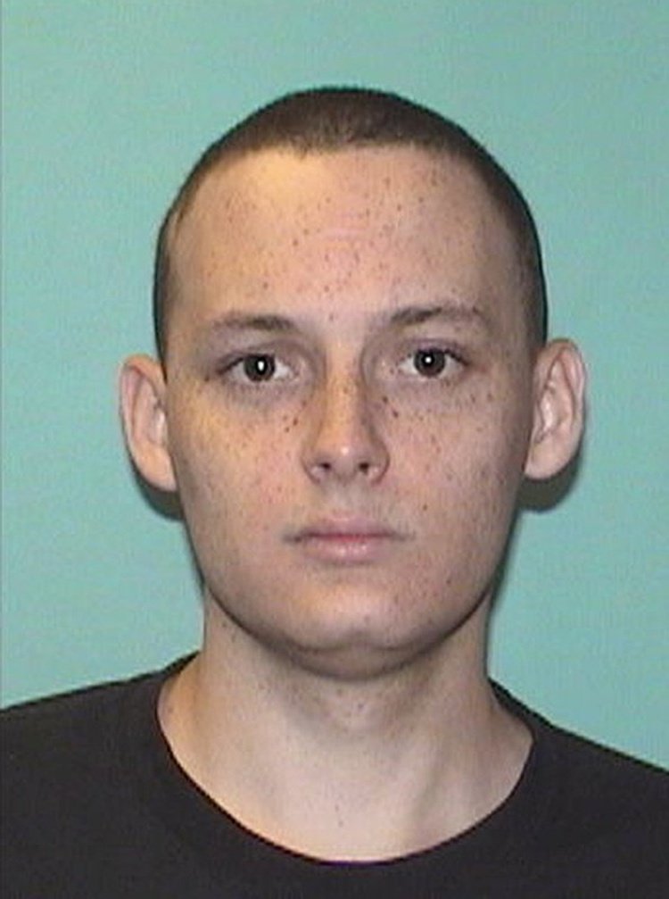 tariqnasheed's tweet image. The suspect in the Aztec High School mass shooting was a 21 y/o white identity extremist named William Atchison. Aitchison was already investigated by the FBI last year for asking about buying guns for mass shootings online. Anyway, lets &quot;vet those muslims&quot; and &quot;build that wall&quot;