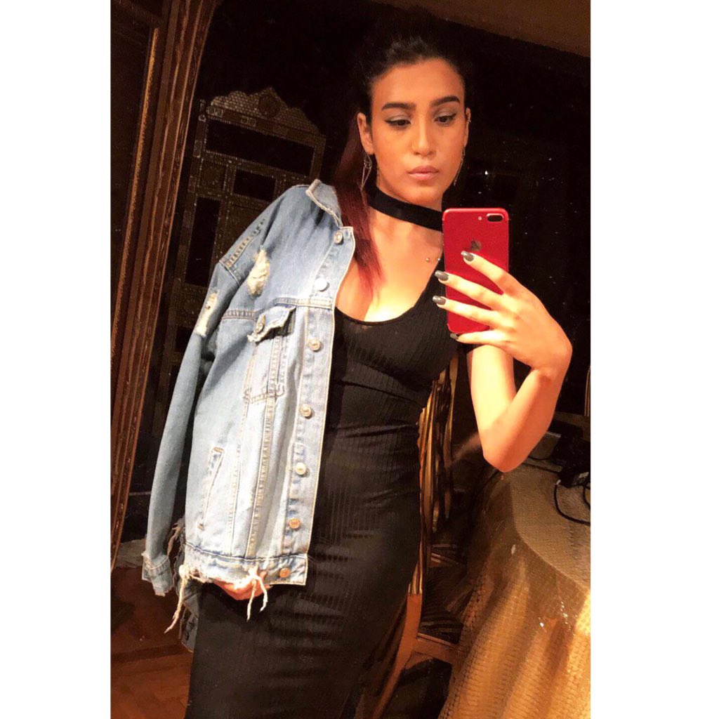 nothereishh's tweet photo. #NewProfilePic https://t.co/WGcKY4rjeR
