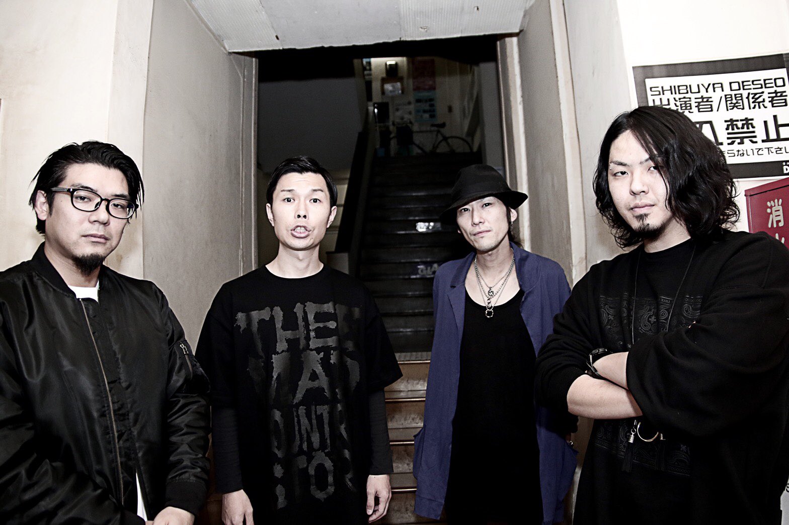 岩井勇気 ハライチ A Twitter 先日のバンドライブ Thee Mad Country S Store 岩井勇気 Aie 愁 松本誠治