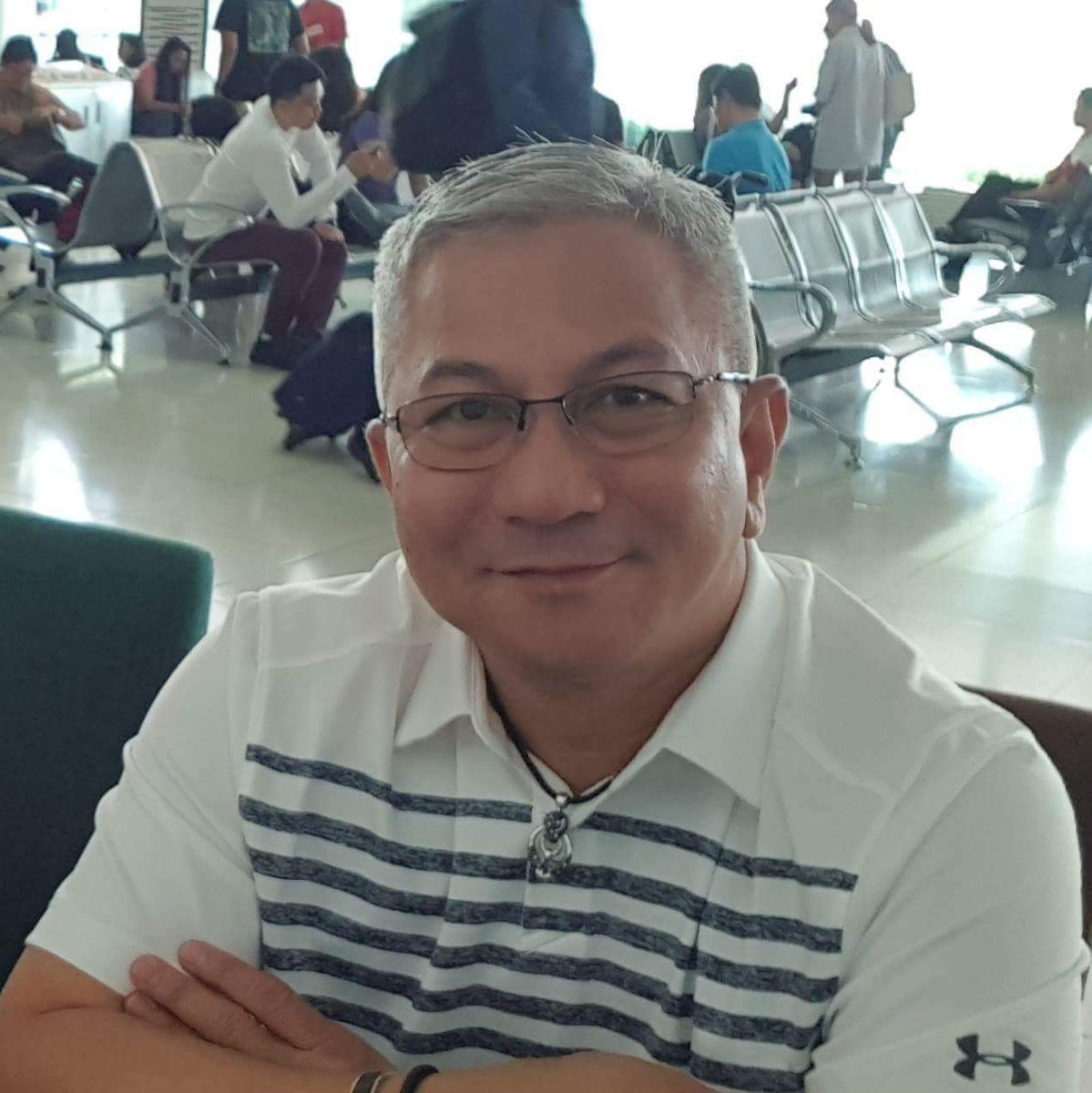 Jamessa75696234's tweet photo. Haaaaaaaaay bakit ang gwapo gwapo mo lalo ng ngiti mo nakakalibog na, salamat sa pag accept ng friend request ko sa FB mo sana makita na kita ..
#pinoydad https://t.co/jPb0Q67WmZ