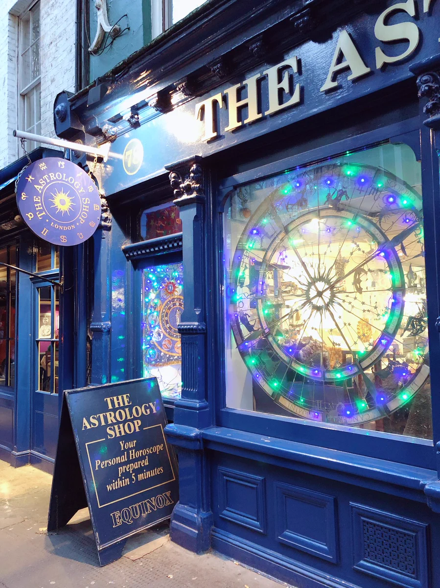 占い・魔法好きは必見！イギリスにあるタロットのお店が素敵すぎるw
