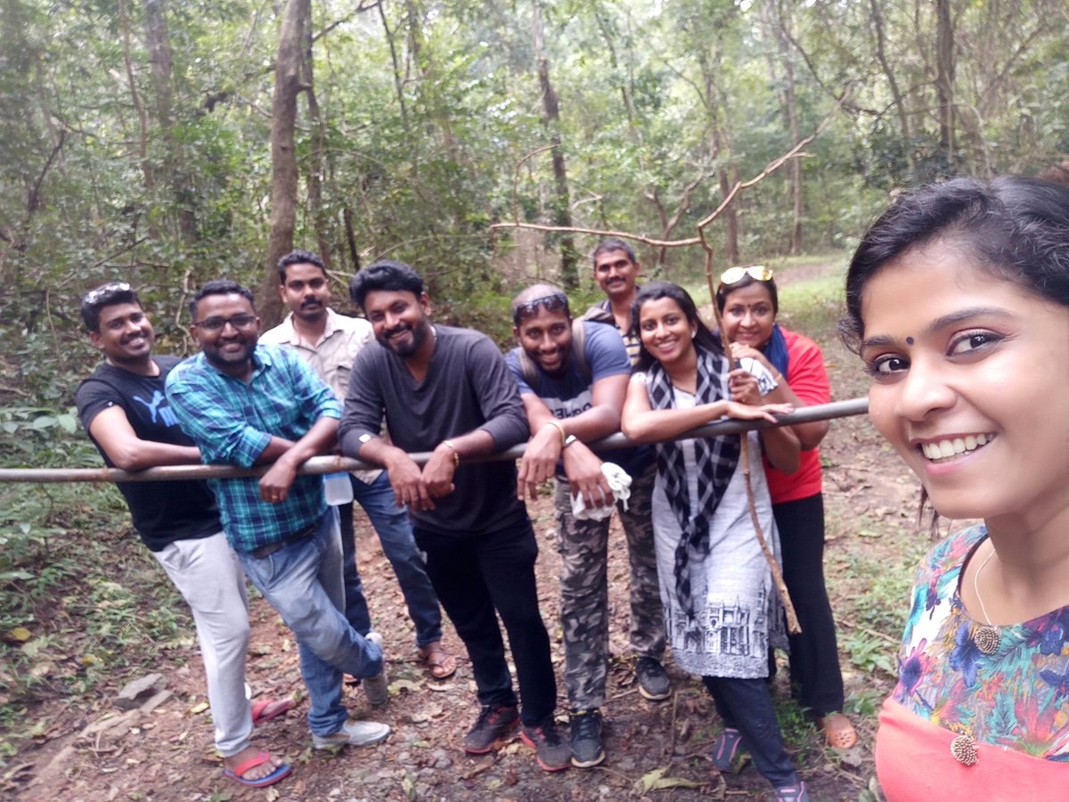 RJVishnu's tweet photo. Trek inside the #arippa #bird #sanctuary
#trekking #forest #nature #team #927bigfm #bigfm #rjvishnu #travel https://t.co/Kazn1LUiUU