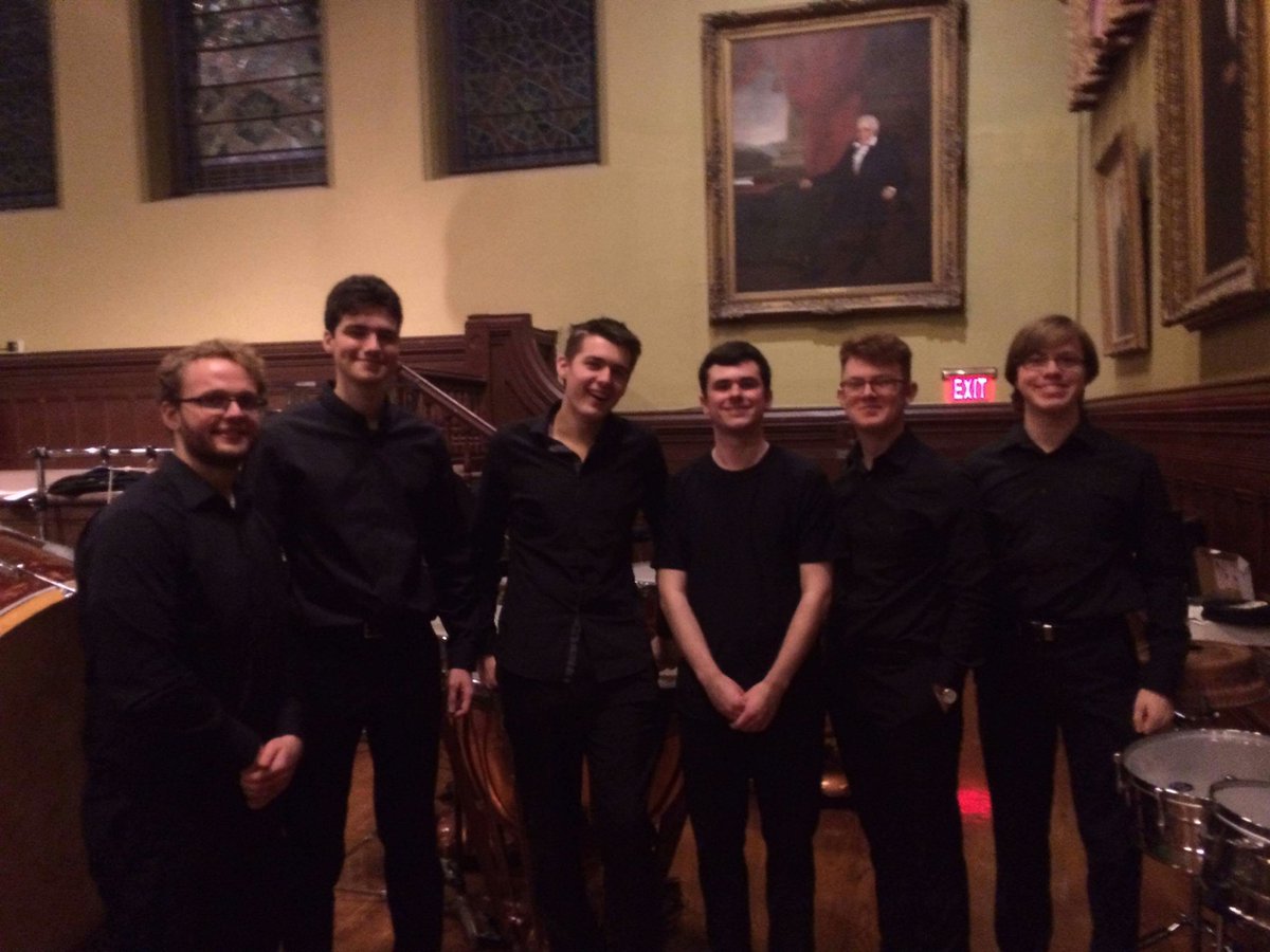 OxUniWindOrch's tweet image. Just finished an epic concert with @BrownUniversity Wind Symphony, yet another standing ovation! Massed Band pieces were a lot of fun :) nice early start tomorrow morning to allow for delays due to snow #OUWOtour #AtlanticAlliance #percussionists #HornSection #Saxes #Photobomb