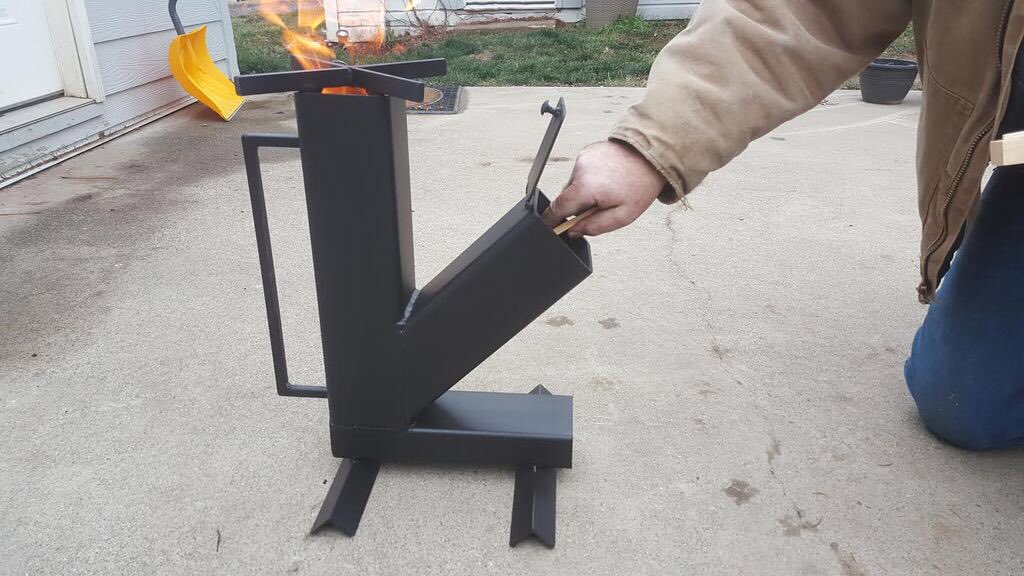 SoredGear's tweet photo. These American Steel Rocket Stove are handmade right here in the USA with the heavy duty American steel designed to last a lifetime. https://t.co/Atx2kmPTbm #outdoor #camping #hunting #snow #Prepper #survival #survivalist #soredgear #NaturalDisaster #snowpocalypse2017 https://t.co/GryaVSOvnN