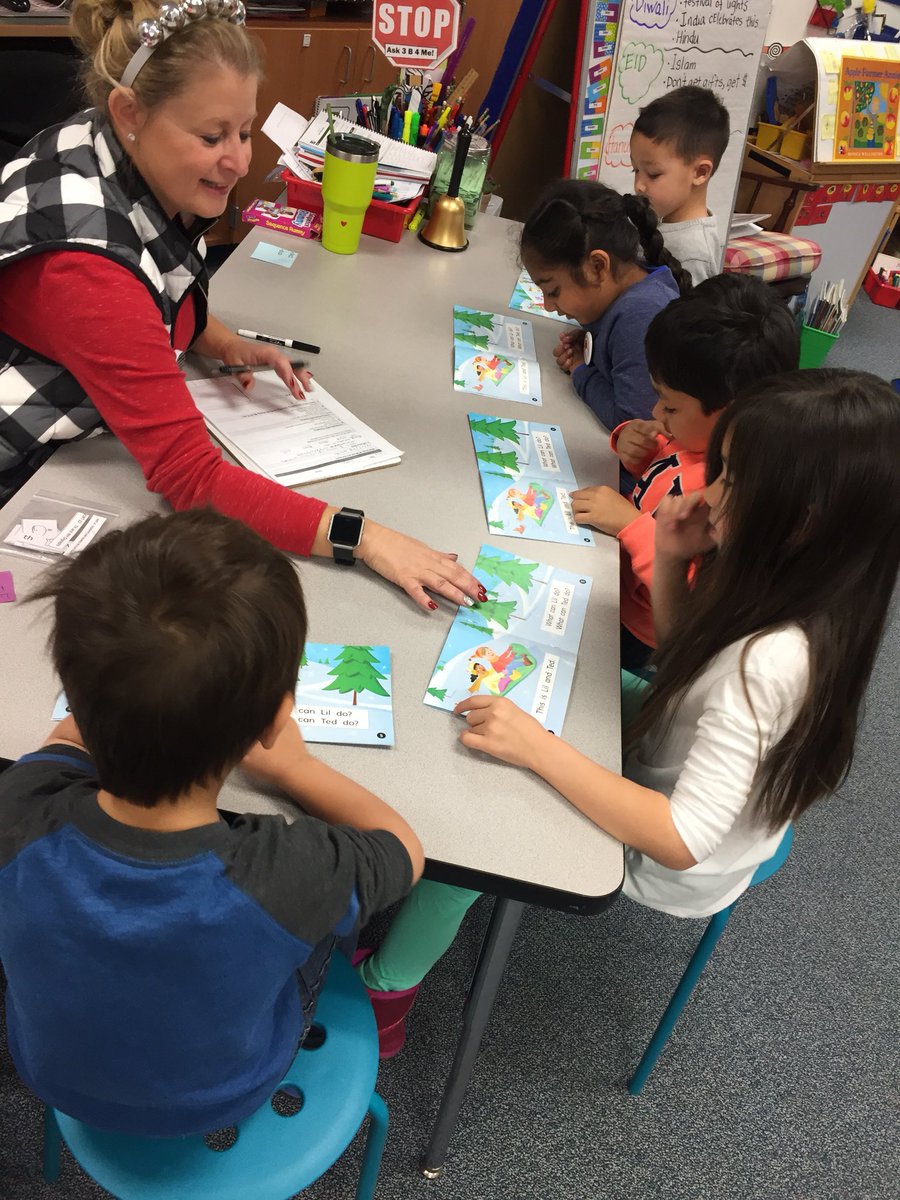 AStein_1's tweet photo. @ColominaHeather Laying the foundation! Guided reading action is on fire in kinder! #coltslearn https://t.co/PZZ7na4OTU