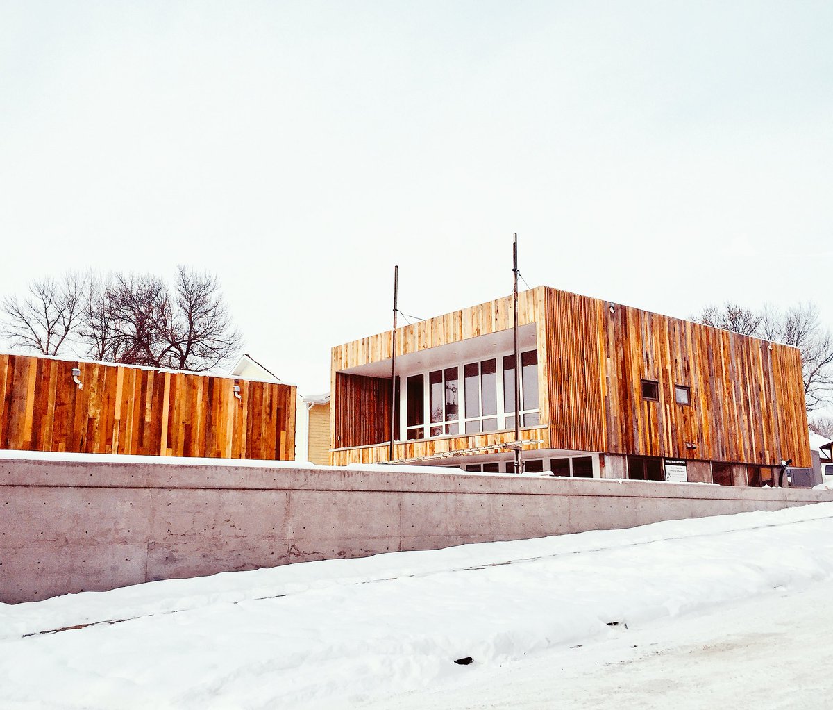 NyhoffArch's tweet photo. London Road House status update.              #yycarchitecture #yycdesign #YYCHomes #yqlarchitecture #yqlhomes #nyhoffarchitecture https://t.co/LSV5ahdk8R