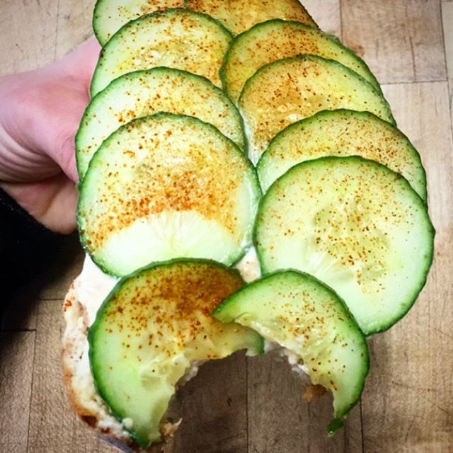 RobinsCafeSF's tweet photo. A close up... . . . #hummus #hummusaddict #hummuslover #hummustoast #veganbreakfast #veganlunch #vegetarian #vegetarianfood #lovetoast #sffoodie #sffood #cafegood #instagood #bite https://t.co/xVhYPj6zCC https://t.co/dkuEnsv9cW