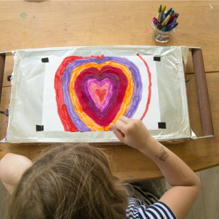 Mindfulcreate's tweet photo. We know that being creative is good for us as adults but it has huge benefits for kids too - this article explains why.
#mindfullycreate #creativeleeds #leedsarts 

https://t.co/AsyKSetXCO https://t.co/IDb3DGIVs9