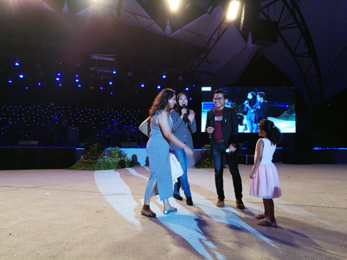 This young girl is a drummer at 5 years old! Music truly knows no boundaries. Hope to see you perform a drum solo on the #kljazz stage in the future!