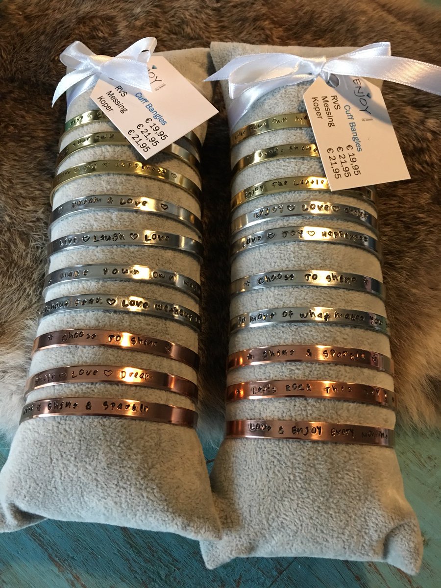 enjoymyjewels's tweet image. Whooooo! Vanaf vandaag 2 nieuwe verkooppunten in #Eindhoven waar je onze #CuffBangles kun kopen! #enjoyhandmadejewels #happygirls