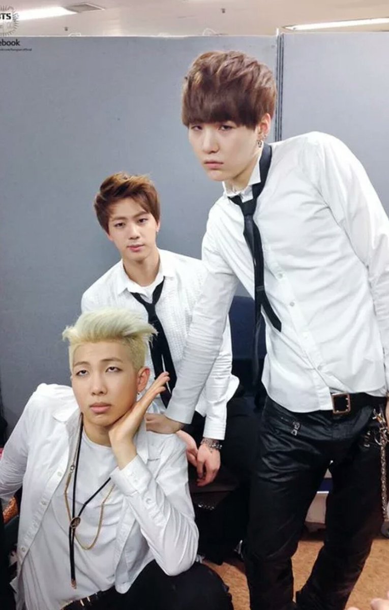 1 бтс. 1 бтс. Bts по 1. Бтс. Bts wake up album.