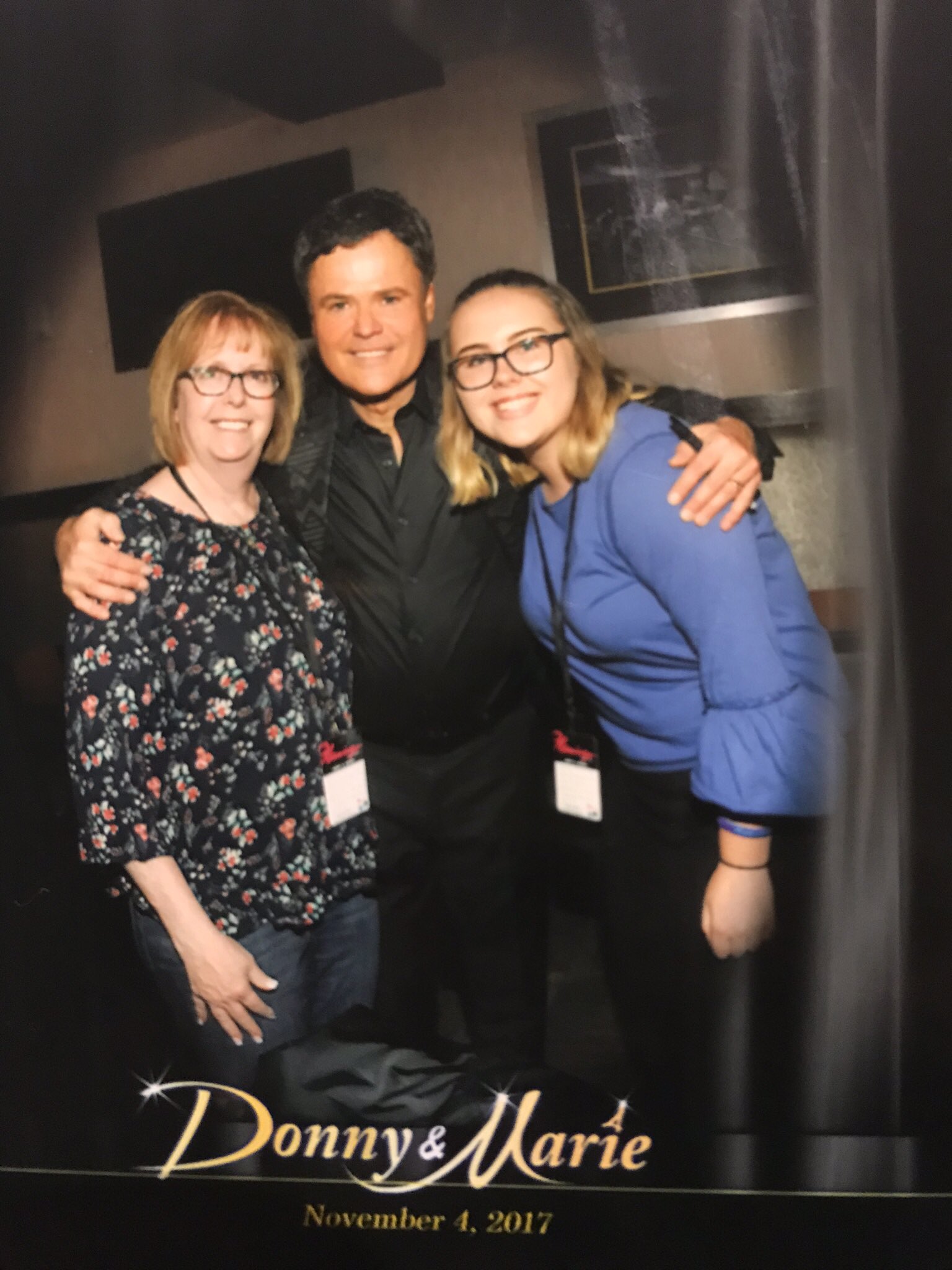 HAPPY BIRTHDAY TO MY HERO, THE MAN I LOOK UP TO, DONNY OSMOND!! Hope you have a fantastic day!!!!!      