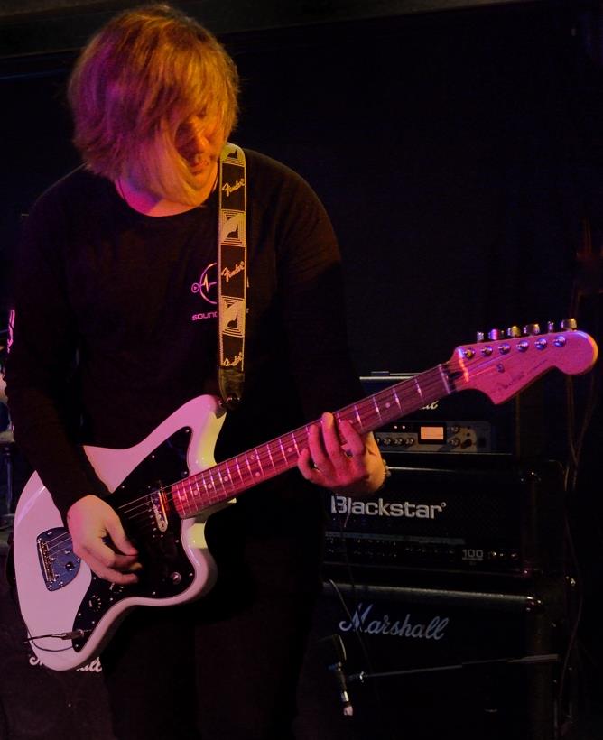 AshleyFallsUK's tweet photo. Supporting @VictoryLaneUK at @lutonlives
Like our shirts? #SoundStyle Official clothing launch is coming soon!
📸 All photos by Paul Curry #LiveMusic #PopPunk #Gigs https://t.co/YgXjnTG0Wk