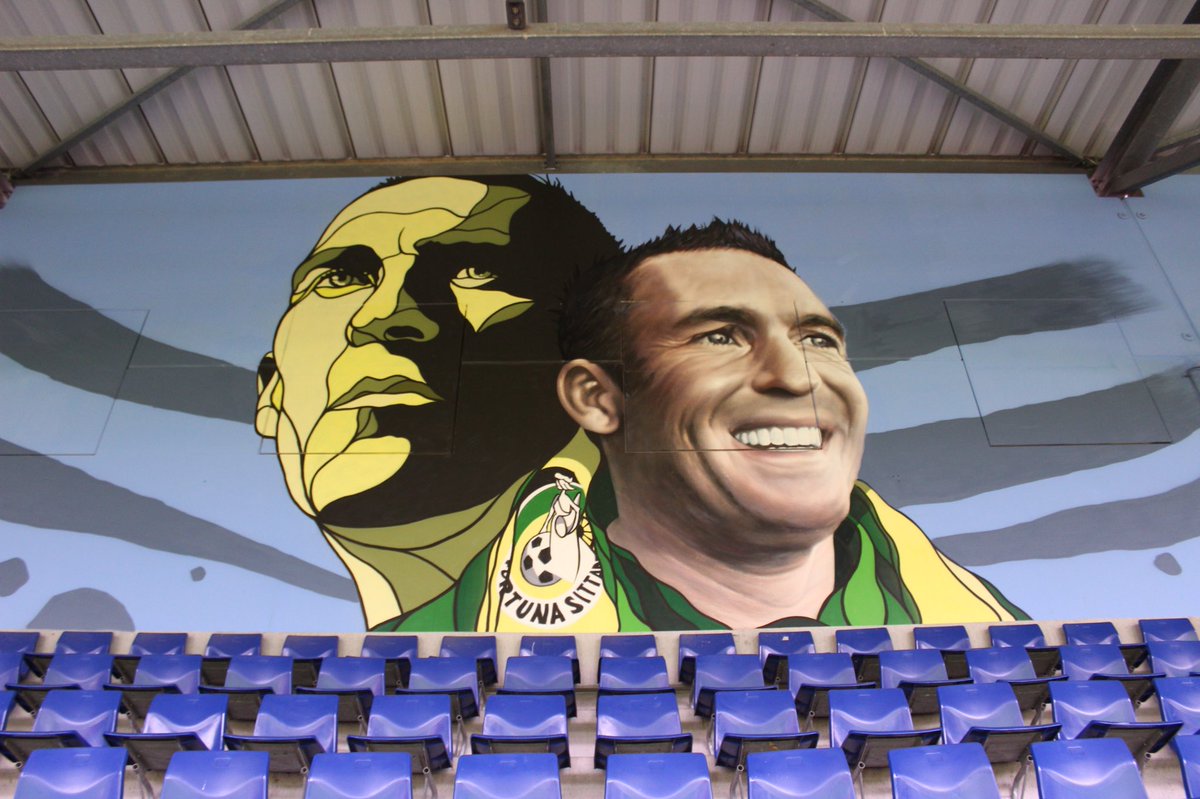 vrouwefortuna's tweet photo. Onze Fernando Ricksen Mural is onthuld!

“Waat kan ós gebeure, veer zeen neit te sjlaon!” #neversurrender

https://t.co/jDfZWQXWFL https://t.co/CnKS9lL8Rc