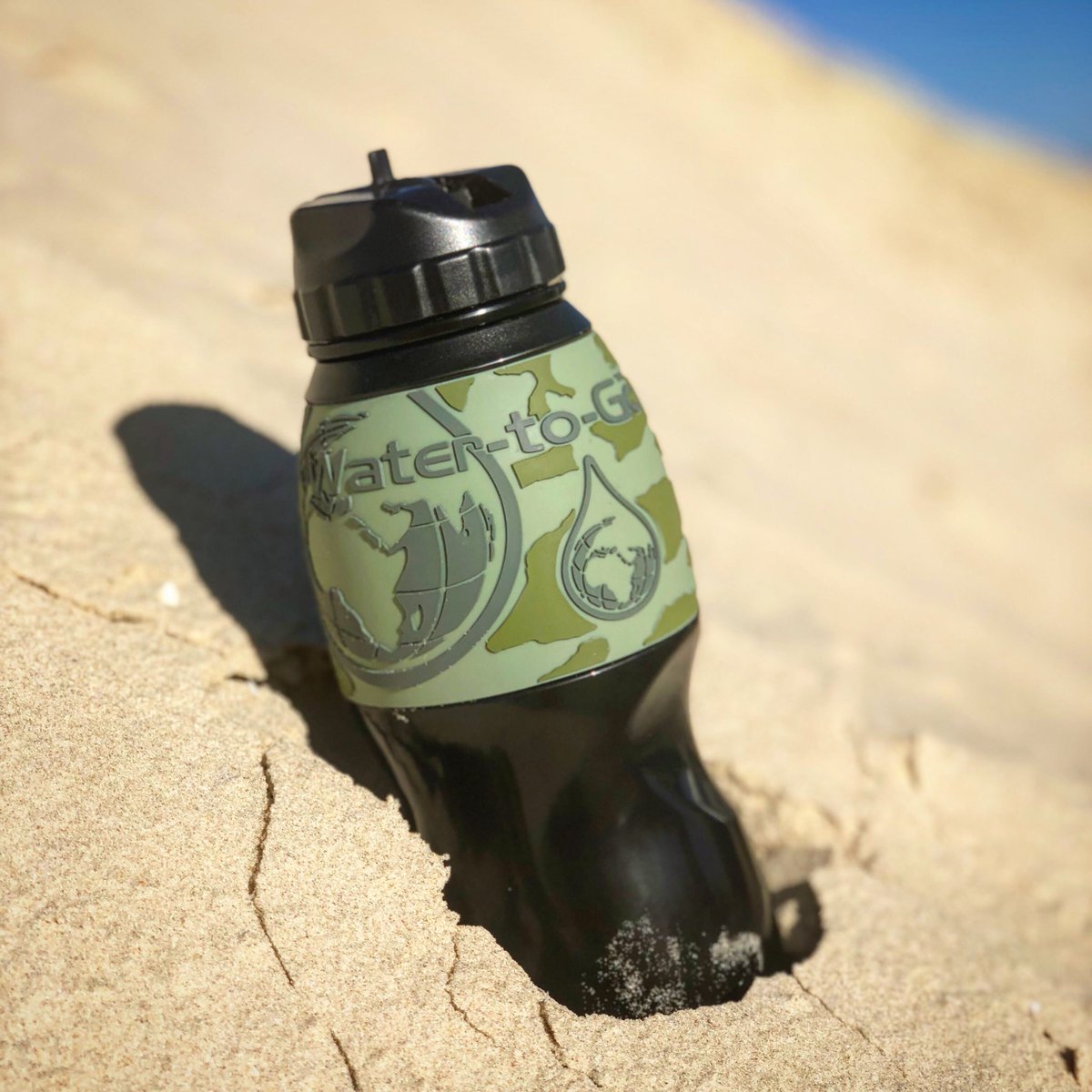 _DavidJLove's tweet photo. Just topped up from the River Jordan, Israel! Unfortunately @watertogo bottles canβt turn water into wine, but they do a pretty good job at filtering out 99.99% of water-borne nasties on an expedition! #Watertogo #expedition #Walterfilter #filterbottle https://t.co/09prxOrRhn