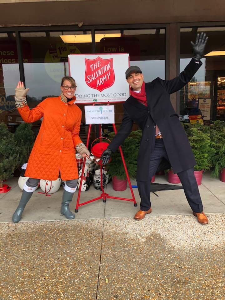 Ringing in the holiday season with <a href="/SalArmyMidlands/">SalvationArmyMidland</a>. Merry Christmas from the Singerlings!