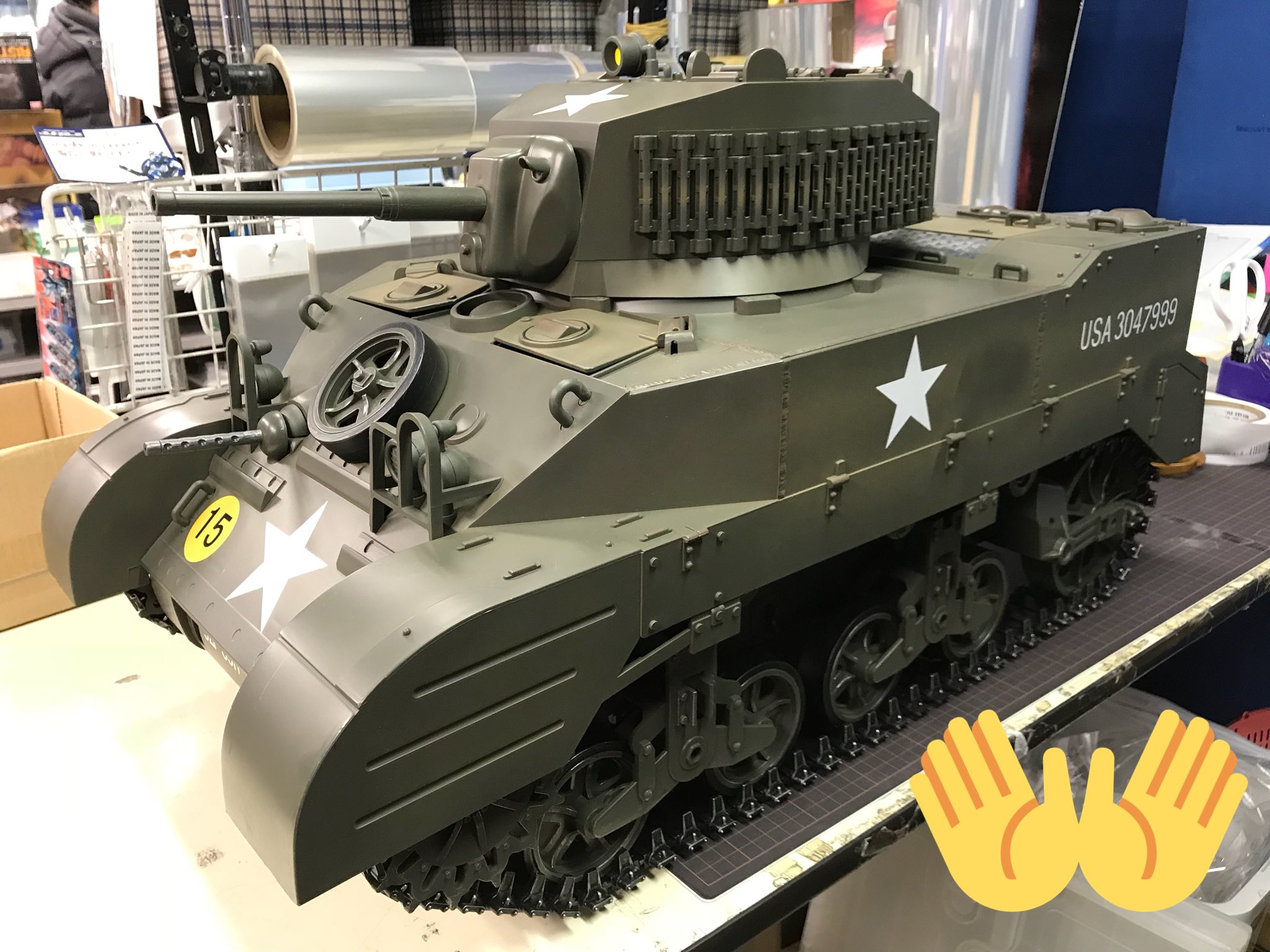 大阪日本橋ジャングル Jungle Sur Twitter ガルパンおじさん大歓喜 軽戦車 スチュアート 完成品入荷しとります 比較がfigmaしかなかったのですが Rahとの相性がぴったりな商品となっております なにしろ大きいですがかっこいい 別館1f入り口ガルパンコーナー