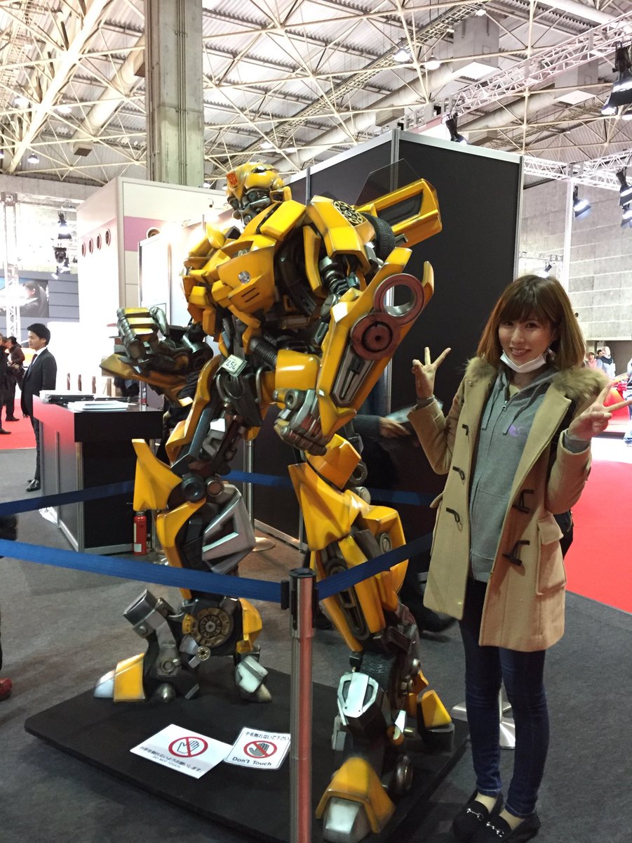 satominmin61's tweet photo. きょうはつばさ社長と
大阪モーターショーをブラブラ🎵

#OMS2017 
#Aliare https://t.co/FK0O3HzBZp