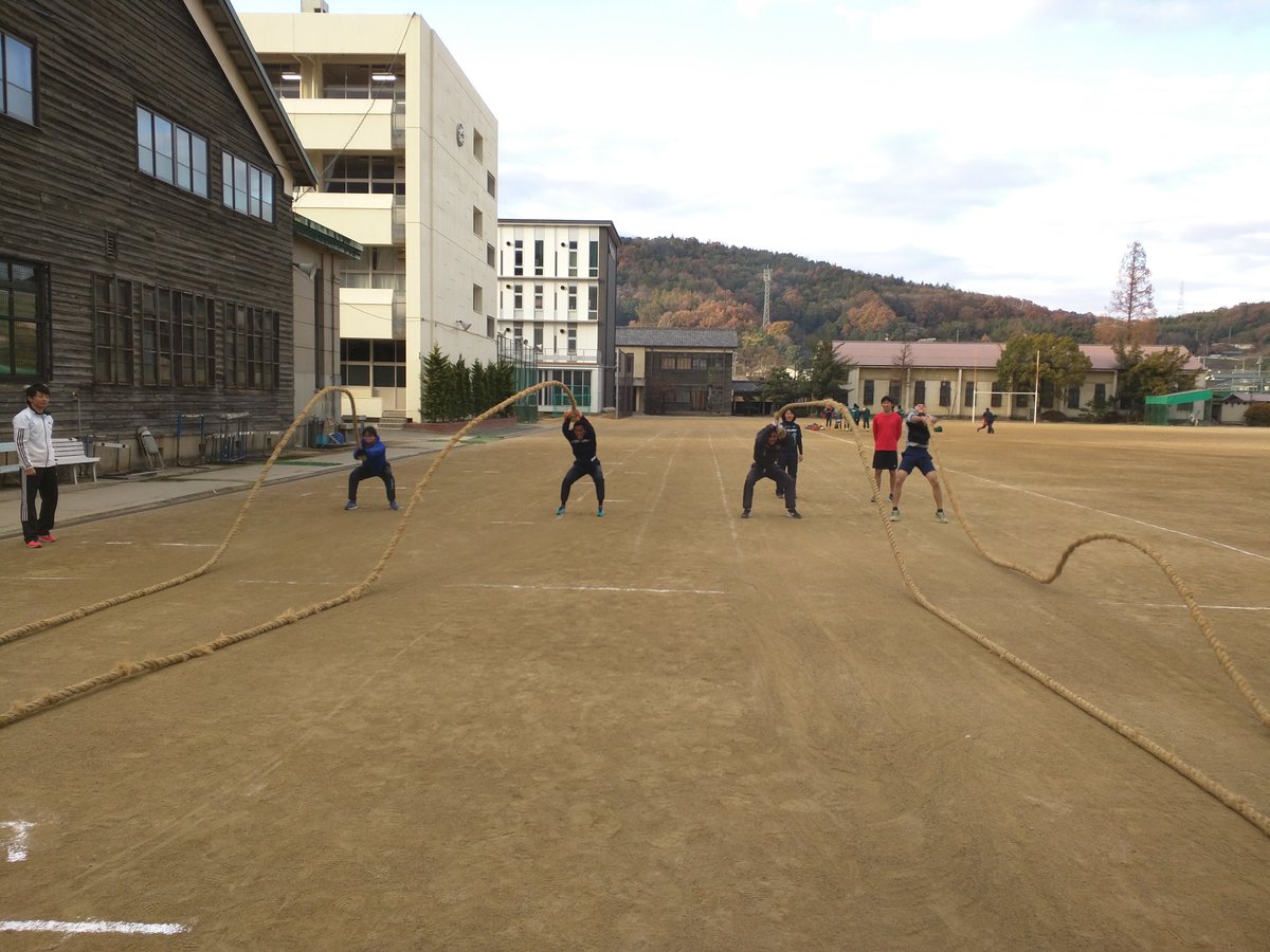 ガッツ 金光学園陸上競技部 A Twitter 12 9 良い動きには進歩はあっても流行りはないのだよ 大学の恩師の言葉 ちょっと盛り気味 を思い出して基礎作り 細かな補強が苦手なので 全身いっぺんに済ませてしまえ的な補強がメインのガッツ 金光学園陸上競技部