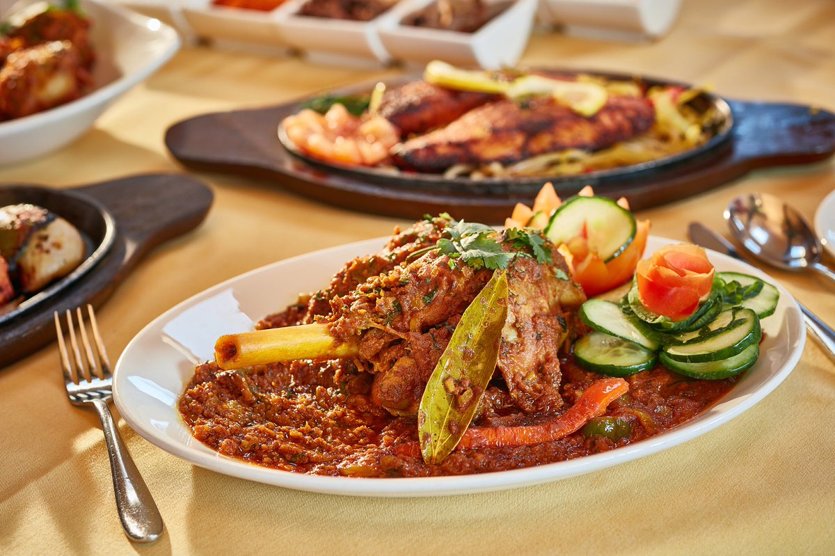 DukeOfDelhi_'s tweet photo. What’s on the menu for you tonight? #curry #dukeofdelhi #indian #Norfolk #Norwich https://t.co/xOlzWaHfVa https://t.co/gmtPwBbWOw