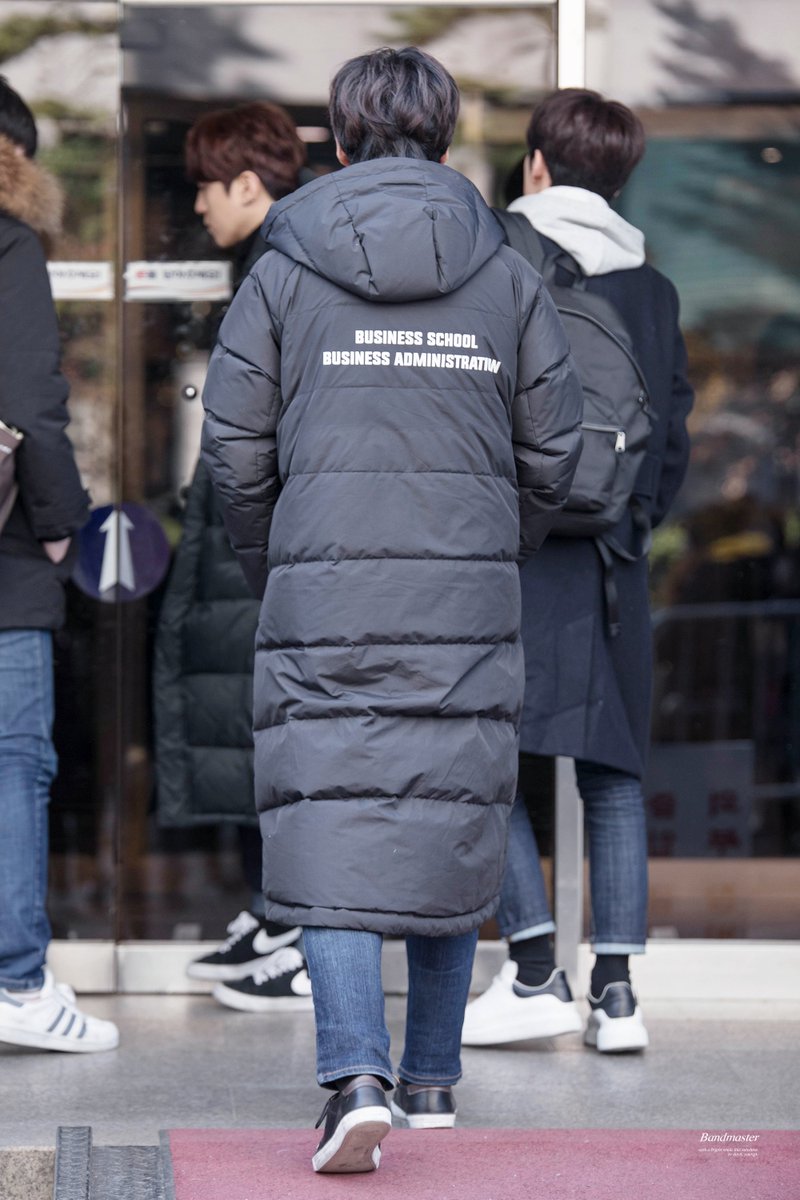 bandmaster_'s tweet image. 171208 뮤직뱅크

i.imgur.com/VC9wyZ1.jpg
i.imgur.com/qWh4XSD.jpg

#데이식스 #DAY6 #영현 #영케이 #YOUNGK #좋아합니다