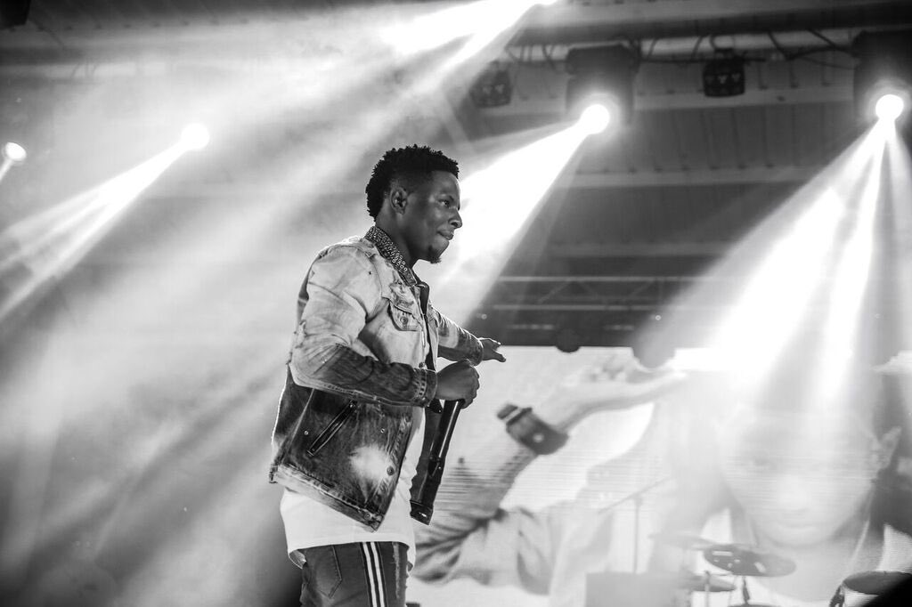 rapkreyolfest's tweet photo. PREMYE EDISYON RAP KREYOL FEST 📷 @frederickalexis https://t.co/lPiKndNRbG