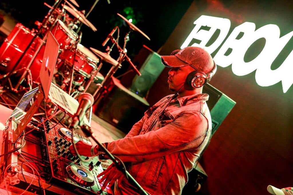 rapkreyolfest's tweet photo. PREMYE EDISYON RAP KREYOL FEST 📷 @frederickalexis https://t.co/YEaPlZkPsZ