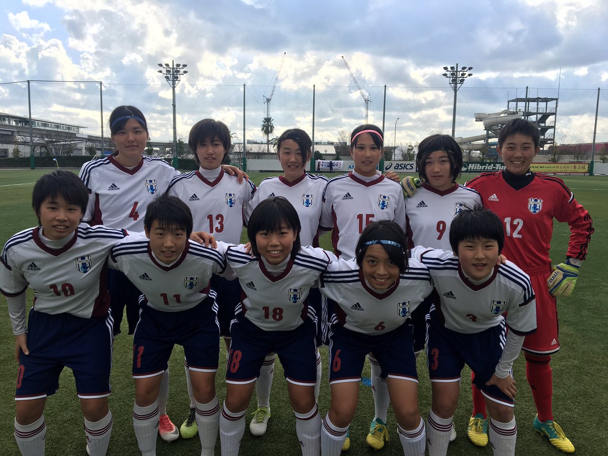 公式 追手門高校女子サッカー部 関西高校リーグ５試合目 ｖｓ京都精華 ３ー０ 結果 内容ともにこだわろうと臨んだ今日は勝つことができました しかし まだまだ満足のできる試合ではありません このメンバーで試合が出来るのも残り２試合 追手門らしく