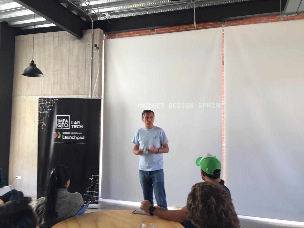 IMPAQTOec's tweet image. Emprendimento mensajea @mensajea en #IMPAQTOLabTECH @solsona @googledevs @michelleAC1 @danielaperalvo