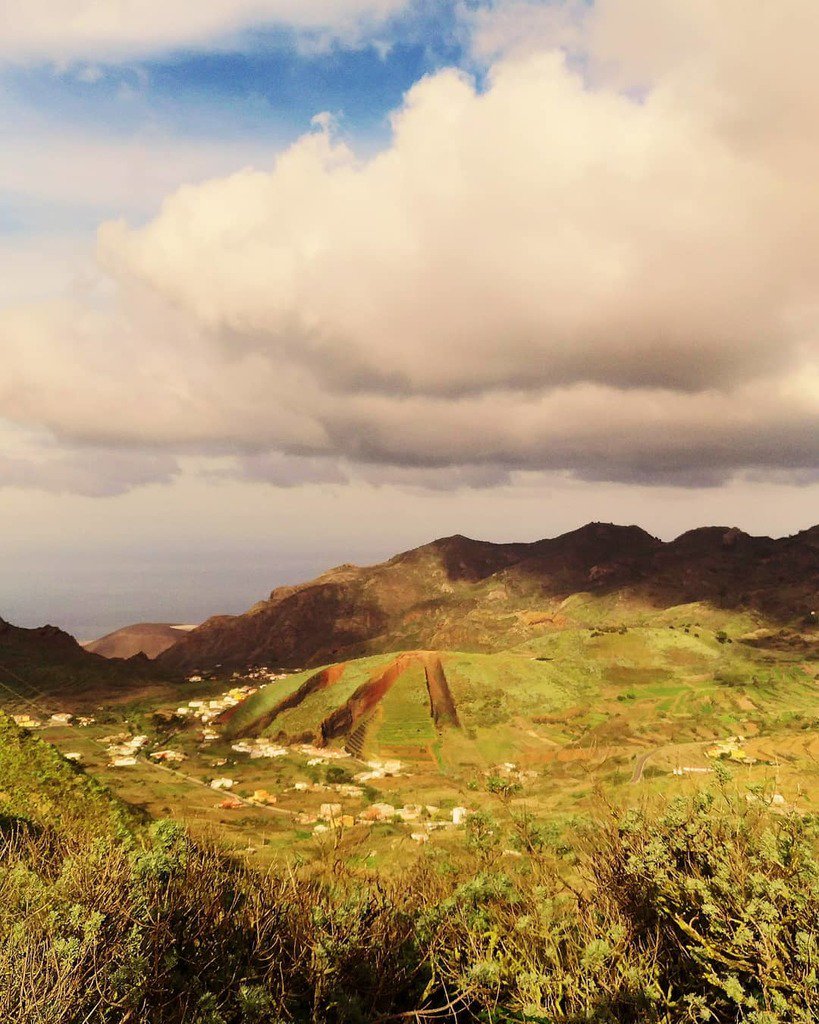 _matteomuci_'s tweet photo. #tenerife #panorama #teidenationalpark https://t.co/jurAwvVjTl https://t.co/06ohktgy9h