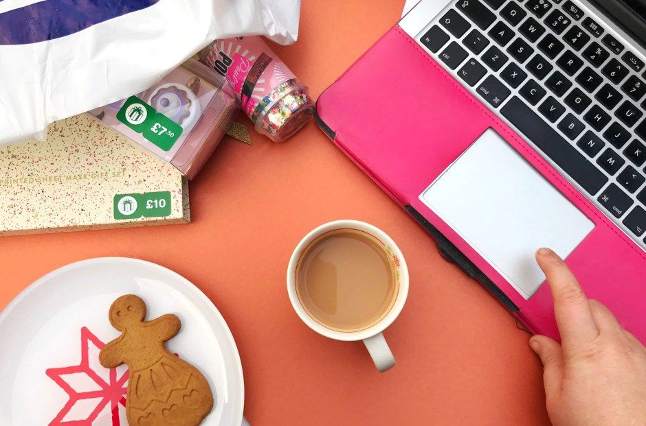 My Daily Obsessions (@mdoblog) on Twitter photo Here are a few tips on how to save money on Christmas presents! #blogginggals <a href="/UKBlogRT/">Bloggers RT</a> <a href="/BusyBloggers/">Busy Bloggers</a> <a href="/UKBlog_RT/">UK Blogger RT</a> <a href="/sharemypost_/">Share My Post</a> buff.ly/2BdmKrk Here are a few tips on how to save money on Christmas presents! #blogginggals <a href="/UKBlogRT/">Bloggers RT</a> <a href="/BusyBloggers/">Busy Bloggers</a> <a href="/UKBlog_RT/">UK Blogger RT</a> <a href="/sharemypost_/">Share My Post</a> buff.ly/2BdmKrk